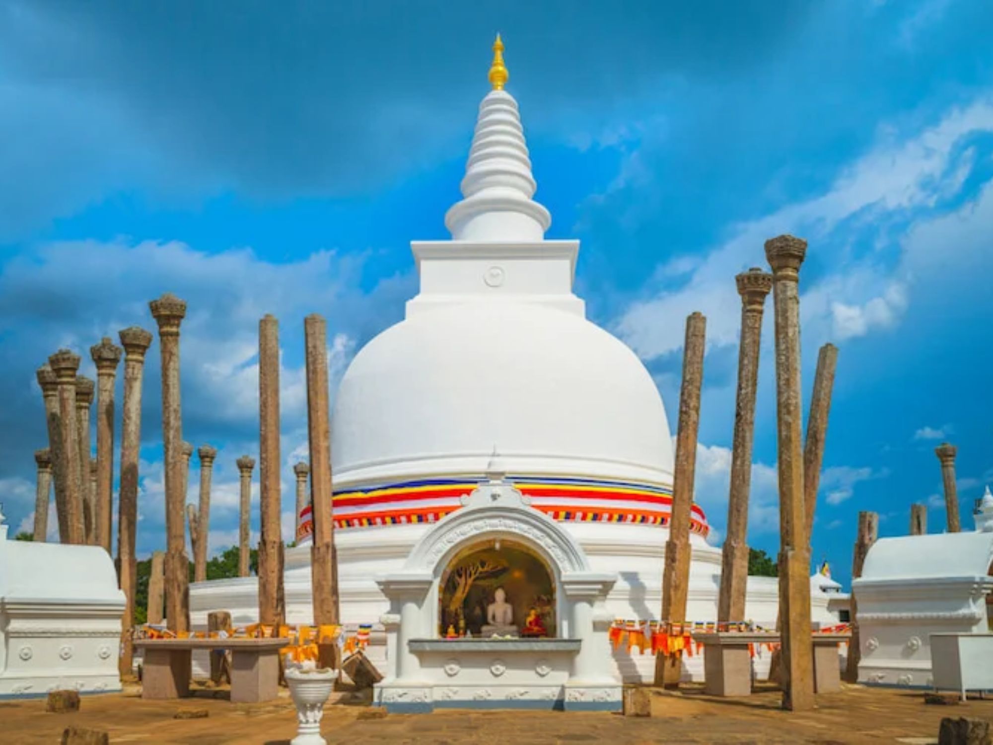 Thuparamaya Dagoba in Anuradhapura