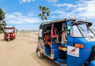 Sri Lanka-Taxi-rickshaws-tuktuks
